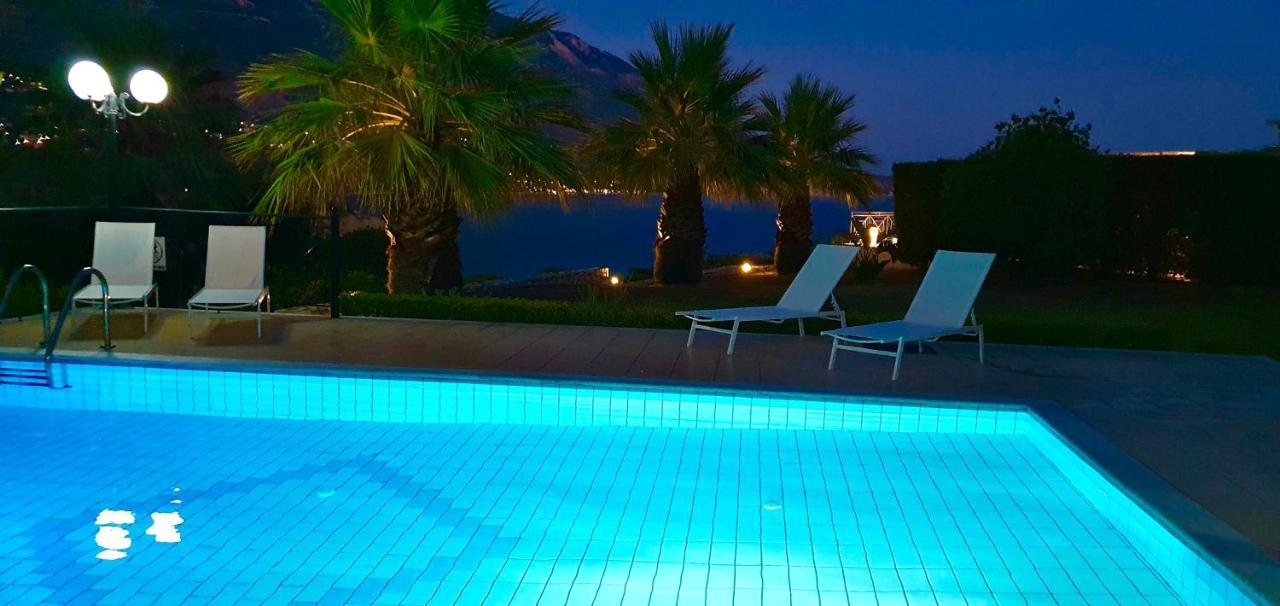 Seaside Villa Kefaloniaprivatevillas 阿尔戈斯托利翁 外观 照片